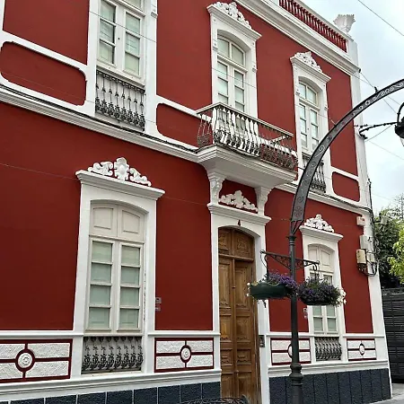 Hacienda Clara Santiago *